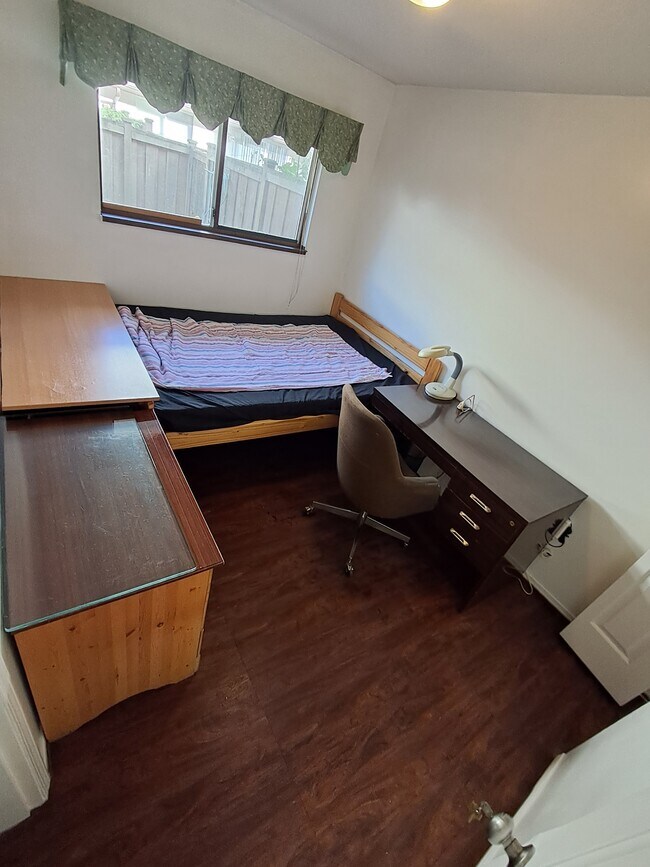 8711 General Currie Rd in Richmond, BC - Building Photo - Building Photo