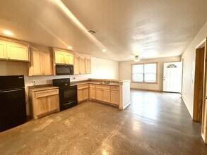 11953 Sandpiper Rd in Thackerville, OK - Building Photo - Building Photo