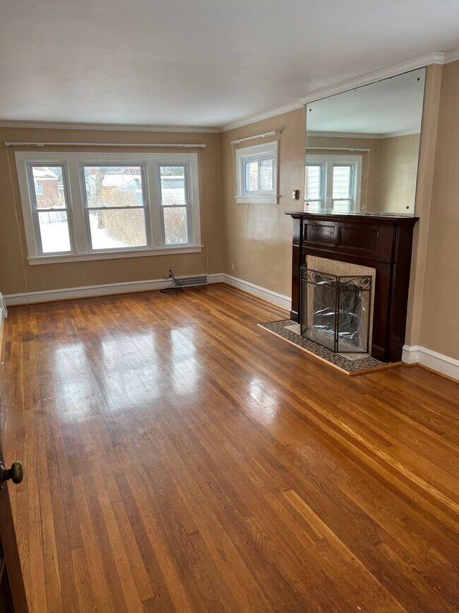 971 Pembrook Rd in Cleveland Heights, OH - Building Photo - Building Photo