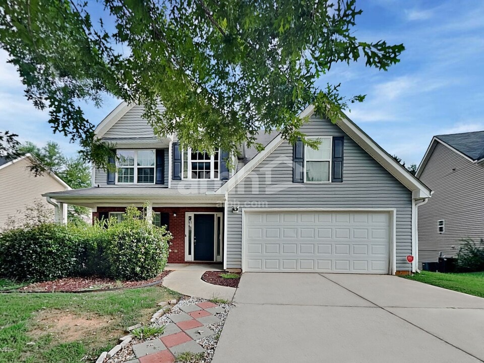4272 Round Stone Trl in Snellville, GA - Building Photo