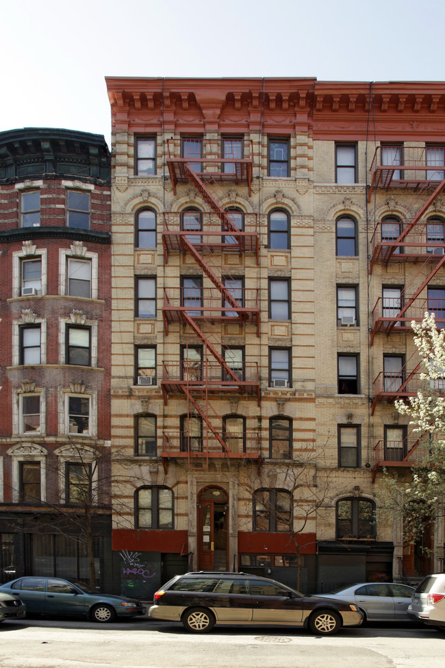 206 E Seventh St in New York, NY - Foto de edificio - Building Photo