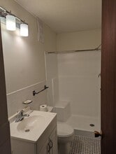 2601/05 Fremont Ave S in Minneapolis, MN - Building Photo - Interior Photo