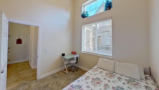 property at 1042 Chalcedony Terrace