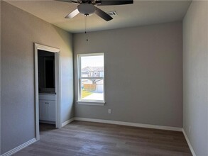 1608 SW Poigai Wy in Bentonville, AR - Building Photo - Building Photo