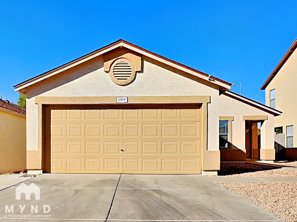 12816 N B St in El Mirage, AZ - Building Photo