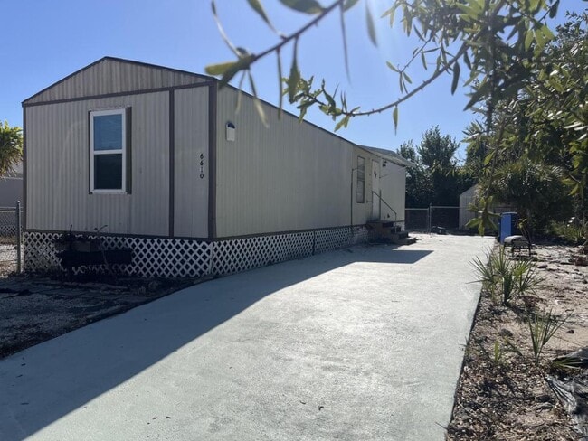 property at 6610 Limerick Ave