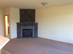 9402 NE 87th Ct in Vancouver, WA - Building Photo - Building Photo