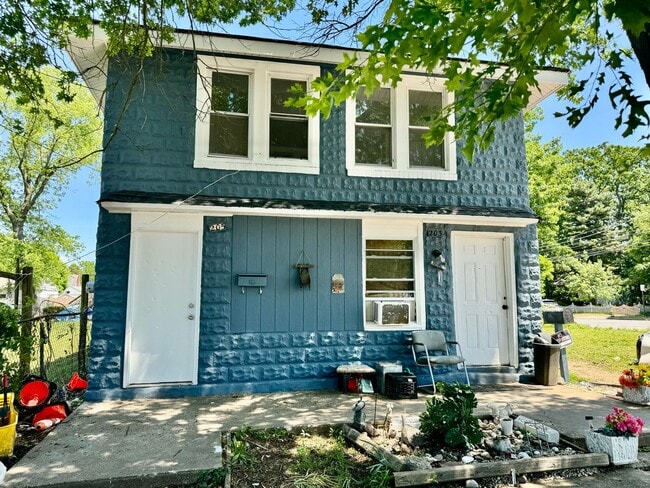 property at 203-205-205 N 4th St.
