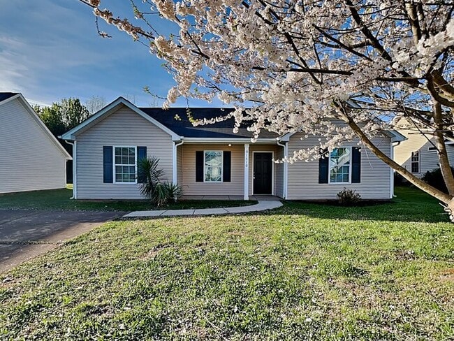 1610 Hudson Graham Ln