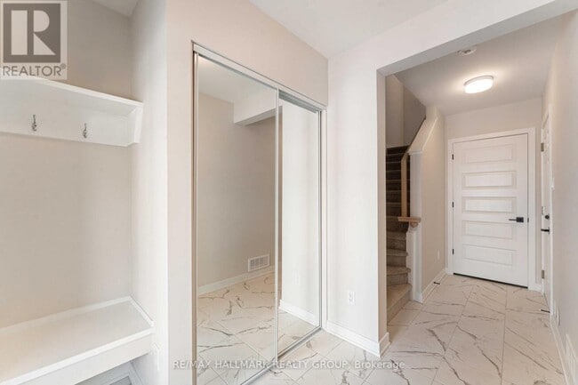 757 Kinstead Private in Ottawa, ON - Building Photo - Building Photo