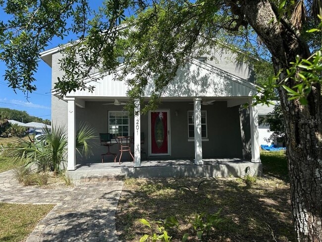 property at 1201 S Flagler Ave