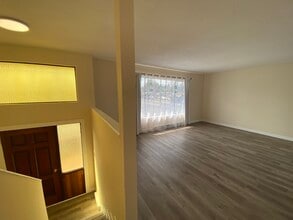 146 James St in Parksville, BC - Building Photo - Building Photo