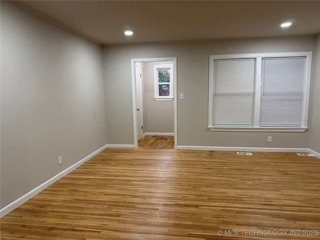 5308 S Madison Ave in Tulsa, OK - Building Photo - Building Photo