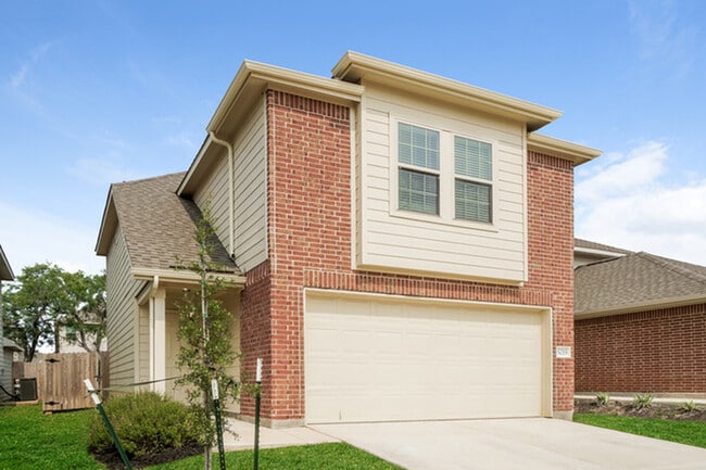 5019 Jade Crossing in San Antonio, TX - Building Photo - Building Photo