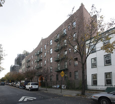 104 Adelphi St Apartments