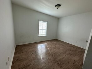 107 Cook St in Arp, TX - Building Photo - Building Photo