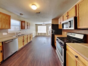 14231 Bonham Oaks Ln in Houston, TX - Building Photo - Building Photo
