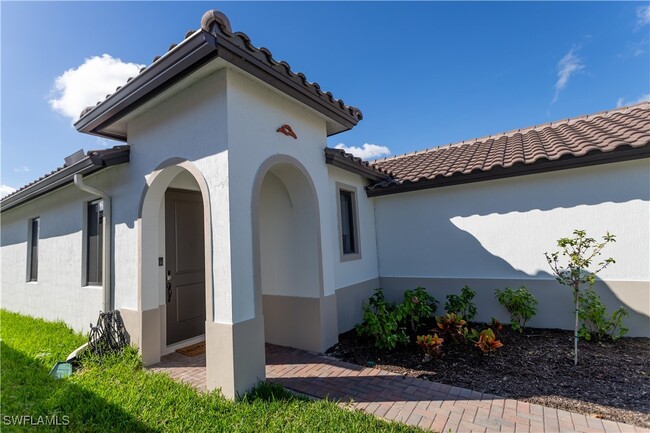 5096 Nevola Ave in Ave Maria, FL - Foto de edificio - Building Photo