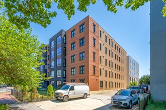The Lotus in Washington, DC - Foto de edificio - Building Photo