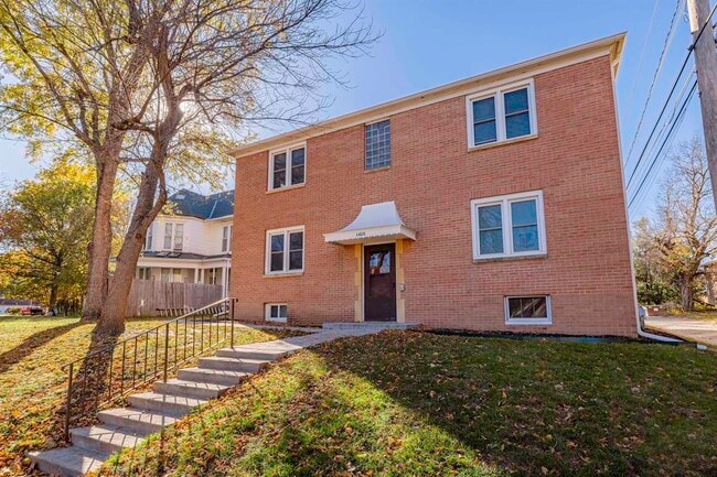 property at 1425 S 11th St