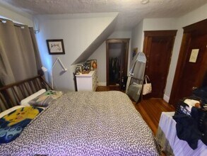 201 Kelton St, Unit #1 in Boston, MA - Building Photo - Building Photo