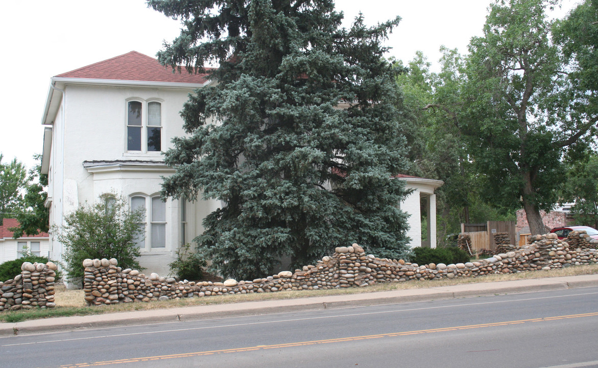 921 19th St in Golden, CO - Building Photo