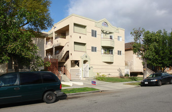 405 Porter St in Glendale, CA - Building Photo - Building Photo