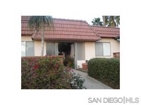 2110 Sunset Cliffs Blvd in San Diego, CA - Building Photo - Building Photo