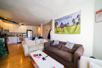 616 Columbus Ave, Unit 7 in Boston, MA - Building Photo - Building Photo