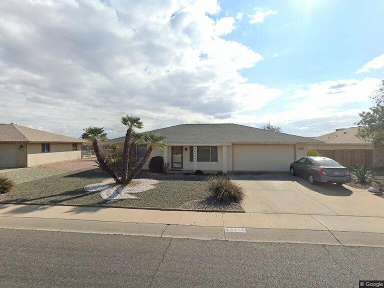 9310 W Spanish Moss Ln in Sun City, AZ - Foto de edificio