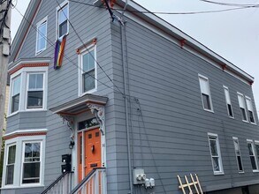 91 Gray St, Unit 1 in Portland, ME - Building Photo - Building Photo