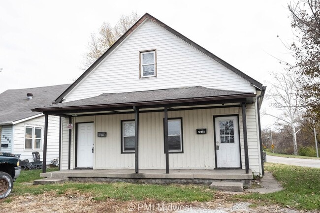 2011 Applegate St in Indianapolis, IN - Building Photo - Building Photo