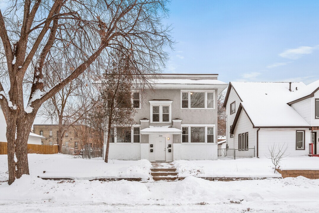 1016 N Newton Ave, Unit 2 in Minneapolis, MN - Building Photo