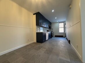 600 17th St in Union City, NJ - Building Photo - Building Photo