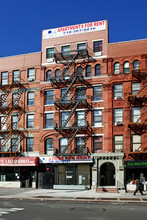 2119 Frederick Douglass Blvd in New York, NY - Foto de edificio - Building Photo