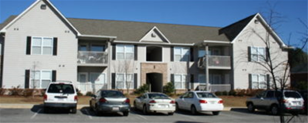 1385 S Donahue Dr in Auburn, AL - Building Photo