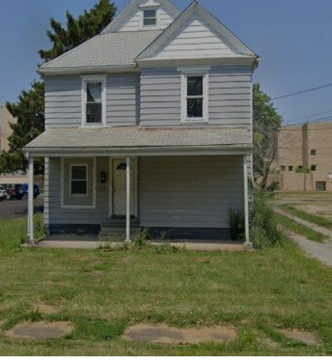 property at 128-130 W 22nd St