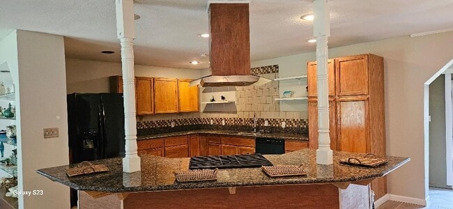 property at 4102 California Ave