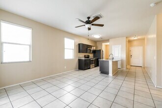 28904 N Selenite Ln in San Tan Valley, AZ - Building Photo - Building Photo