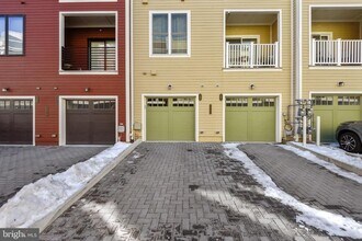 1222 Main Line Blvd in Alexandria, VA - Building Photo - Building Photo