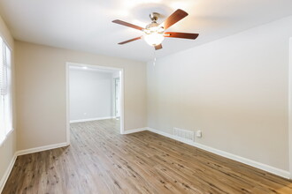 6281 Denny Ln SW in Mableton, GA - Building Photo - Building Photo