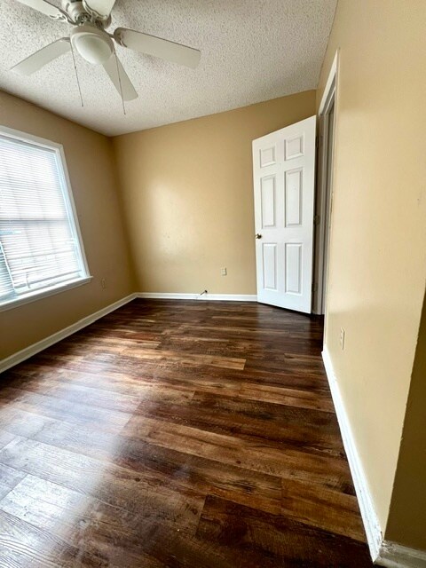 13 Pinedale Cir in Valdosta, GA - Building Photo