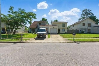 710 Lincoln Ave, Unit 09M-C in Virginia Beach, VA - Building Photo - Building Photo