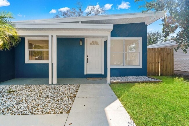 4606 W Paxton Ave in Tampa, FL - Building Photo - Building Photo