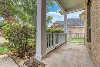 19234 Mustang Pointe Ln in Richmond, TX - Building Photo - Building Photo