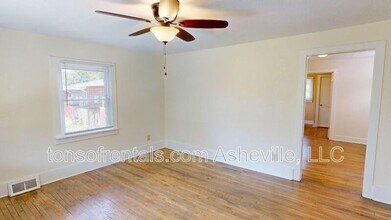 59 East St in Asheville, NC - Building Photo - Building Photo