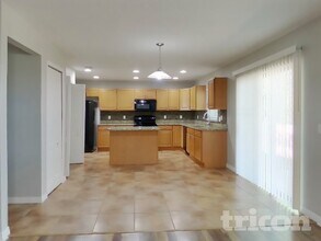 15811 Surfbird Ct in Mascotte, FL - Building Photo - Building Photo