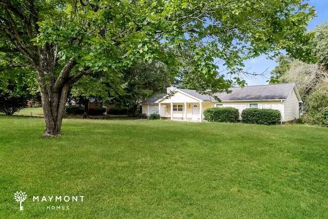 3426 Estes Park Dr SW in Snellville, GA - Foto de edificio - Building Photo
