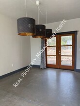 19354 Kiowa Rd in Bend, OR - Building Photo - Building Photo