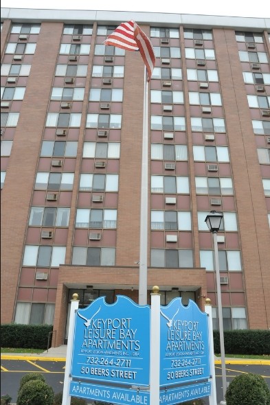 Keyport Leisure Bay Apartments in Keyport, NJ - Building Photo